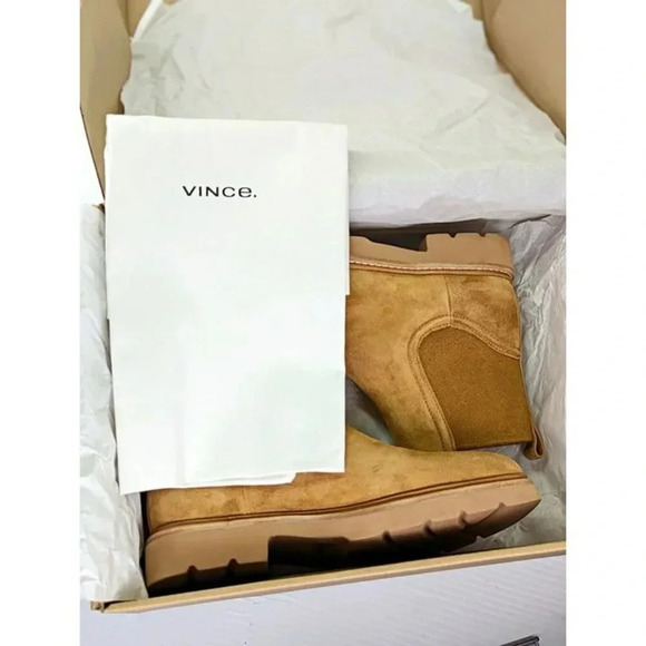 Vince Women's Rue Tan Suede Chelsea Lug Boots Size 9 M (MSRP $395) - Picture 10 of 11